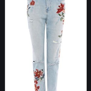Topshop Moto Mom Embroided Jeans